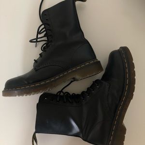 Used doc martens size 39